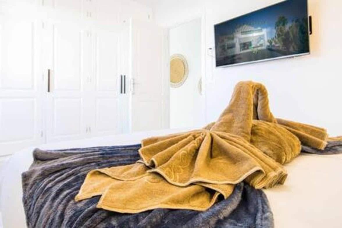 Apartamento Costa Mar ปูแอร์โตเดลคาร์เมน ภายนอก รูปภาพ